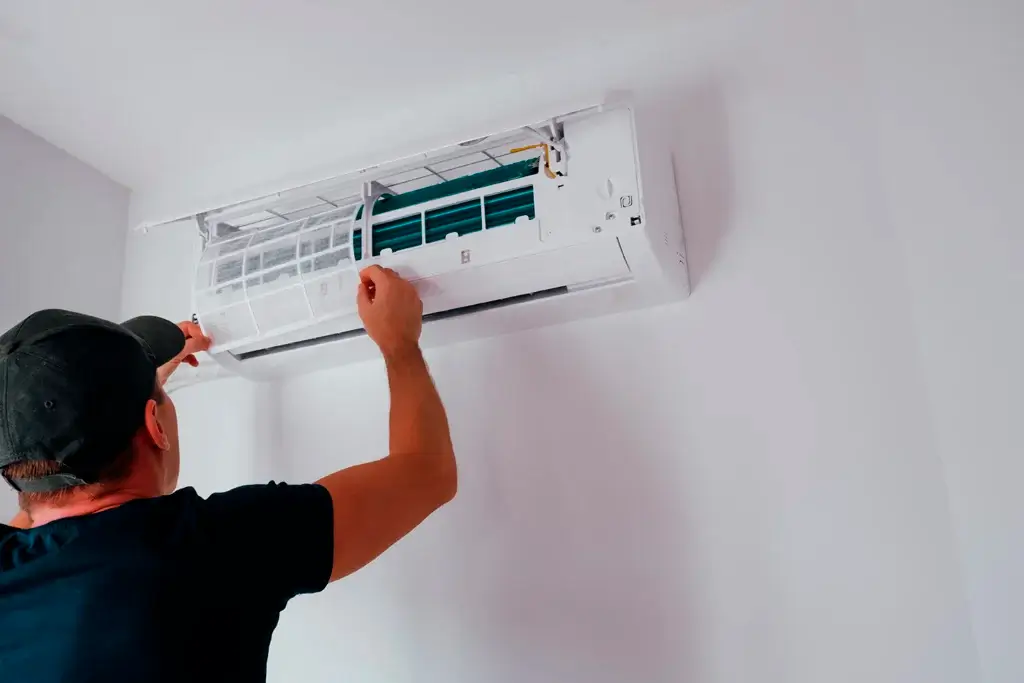 What Happens During Air Conditioning Maintenance? What Happens During Air Conditioning Maintenance?